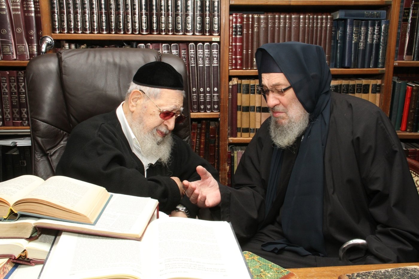יום של ניחומים בבית הרב יעקב יוסף ע"ה