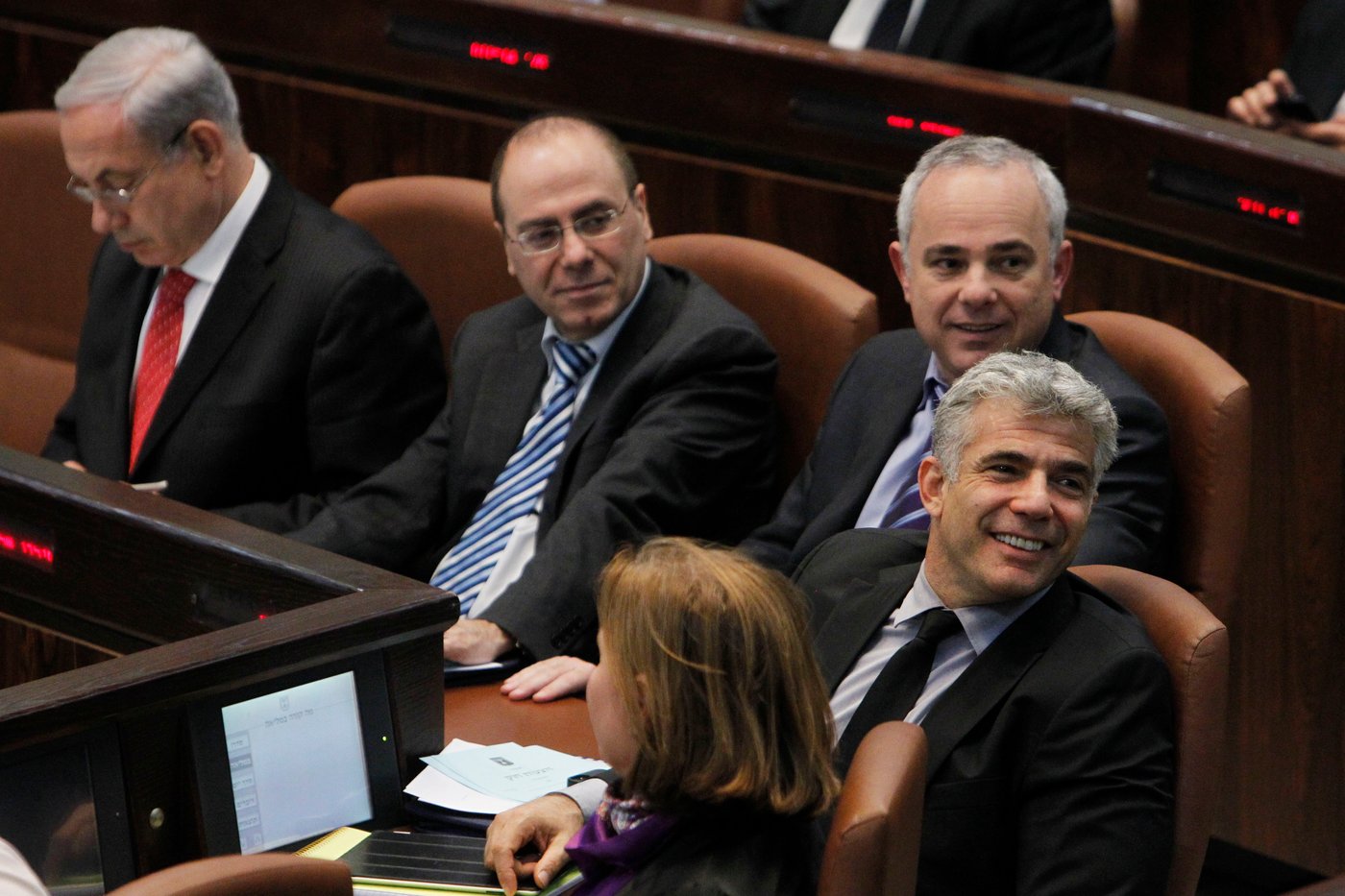 גלריה: מליאת הכנסת בעת השתלחות לפיד בחרדים