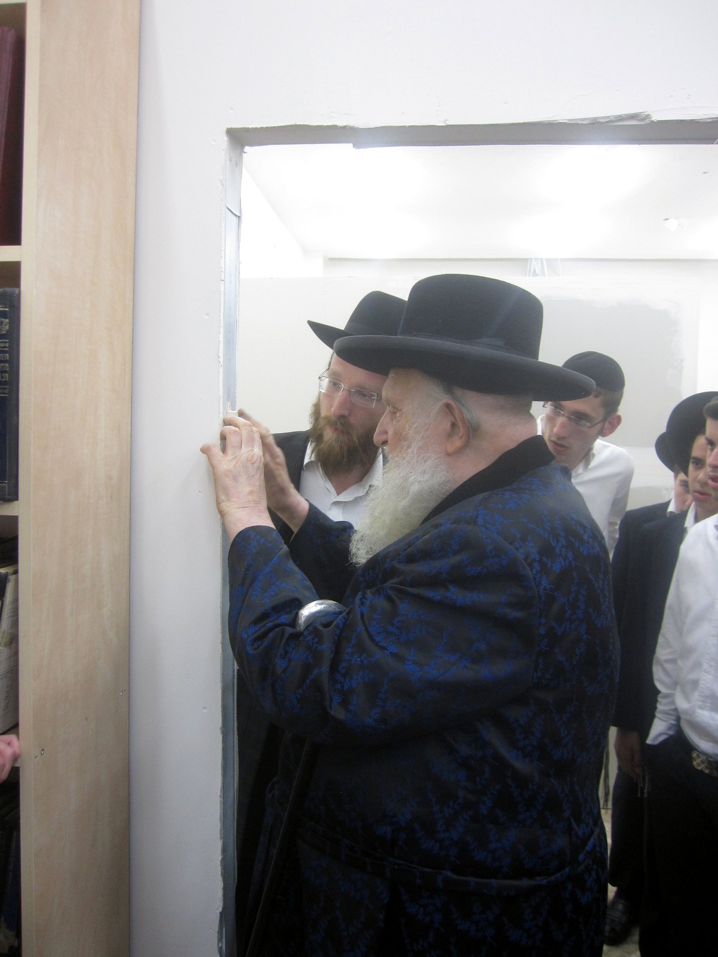 הישיבה החדשה של הרב משה שטרנבוך נפתחה