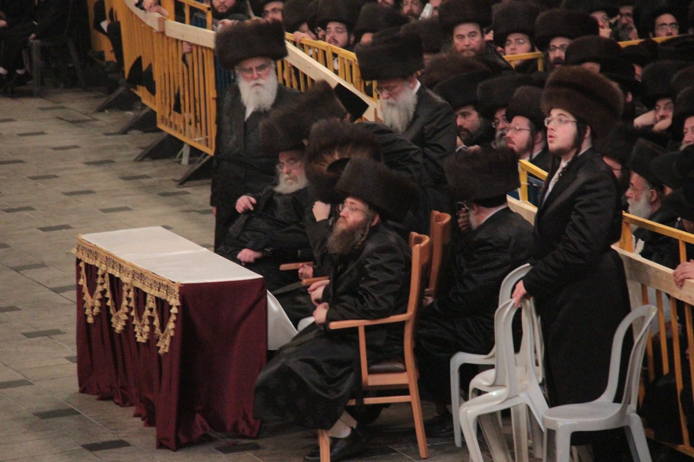 ריקוד ה"מצווה טאנץ" בחתונת 'הנסיך' • וידאו