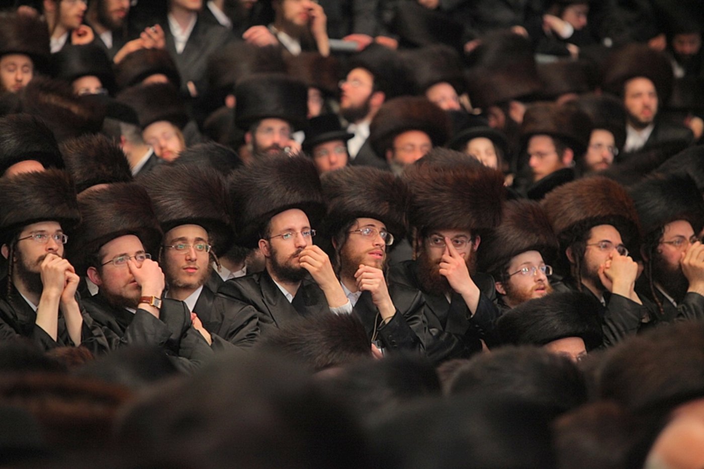 רגע השיא: כ"ק האדמו"ר בריקוד עם הכלה • תיעוד