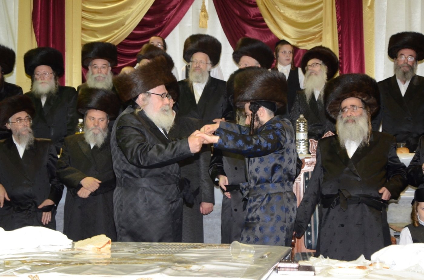 שבע ברכות אחרון בצאנז • תיעוד ענק