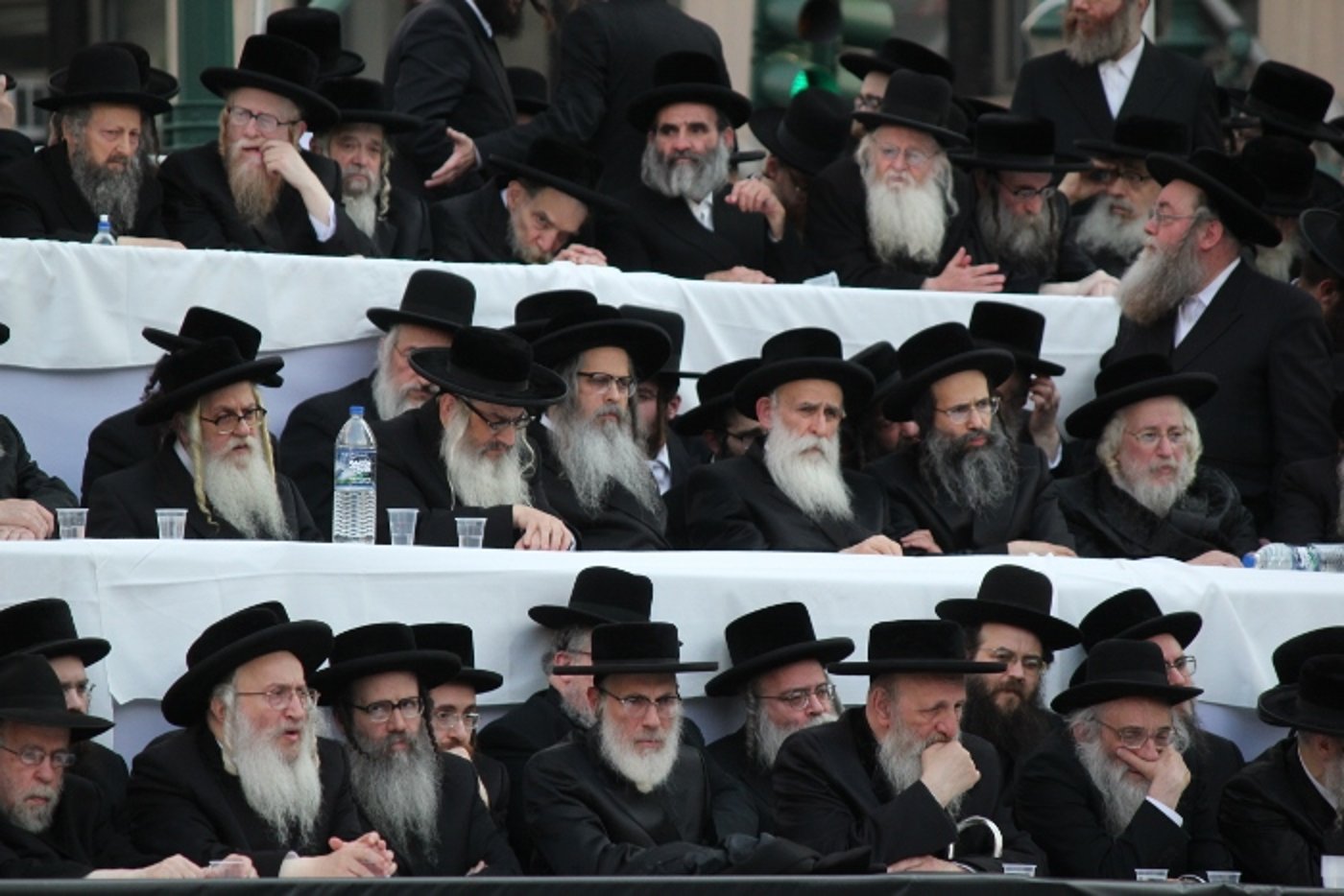 מנהטן: 25 אלף איש מחו נגד גזירת גיוס בני הישיבות