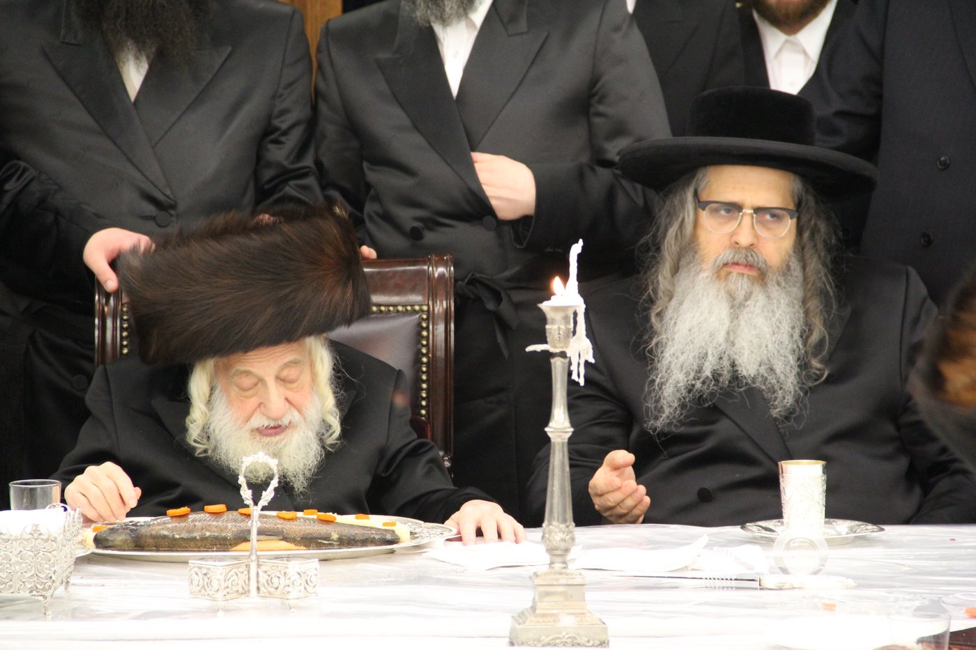 האדמו"ר מהר"י מסאטמר בשמחת סקולען • תמונות