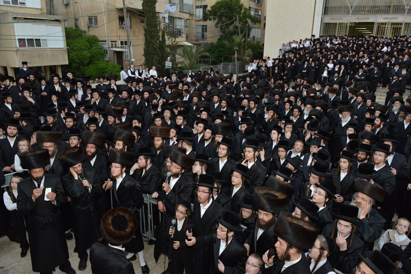 נישואי נכדת הרבי מנדבורנה זצ"ל • גלריה