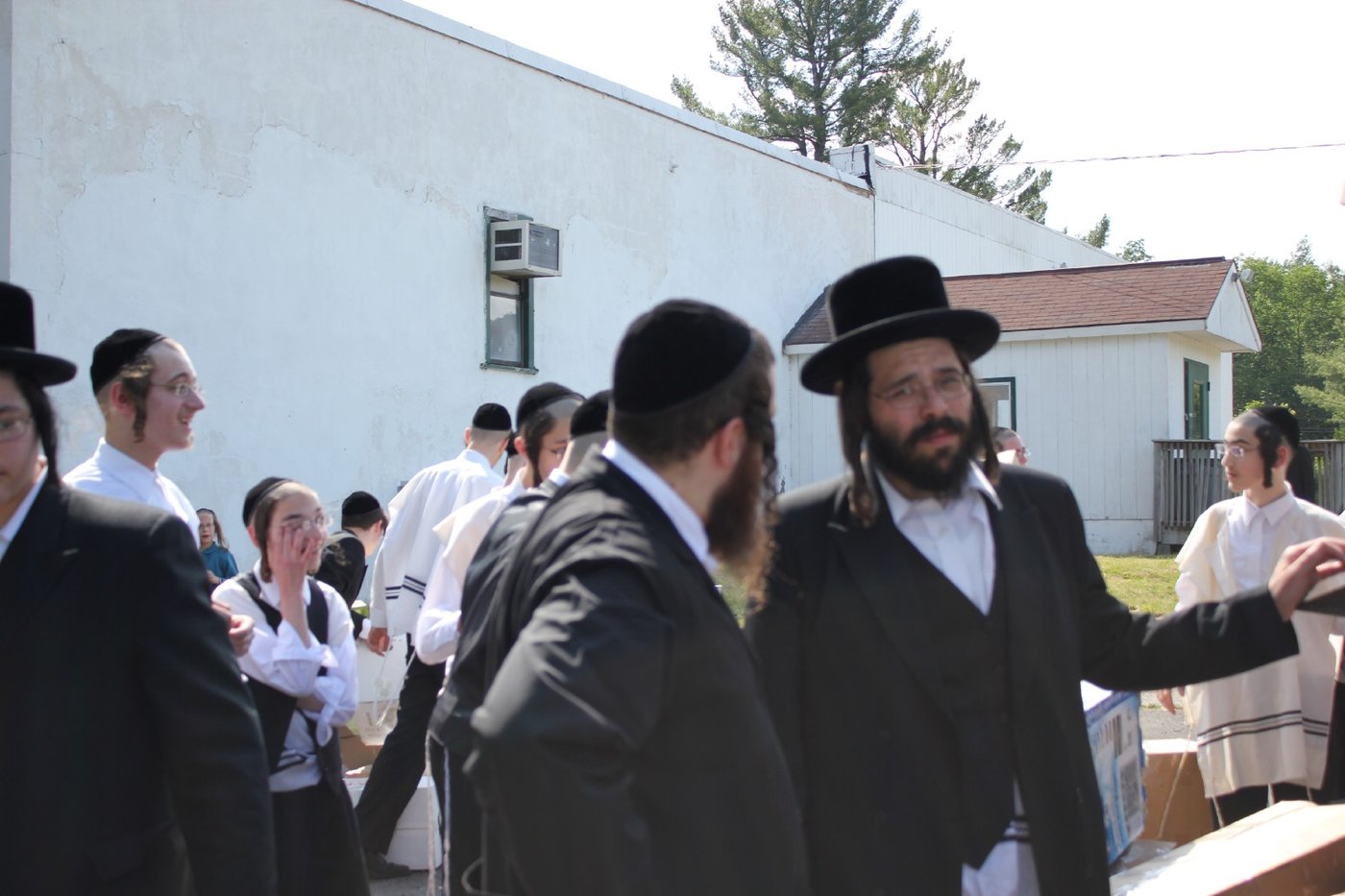 החרדים של אמריקה יוצאים לקאנטרי • גלרית ענק
