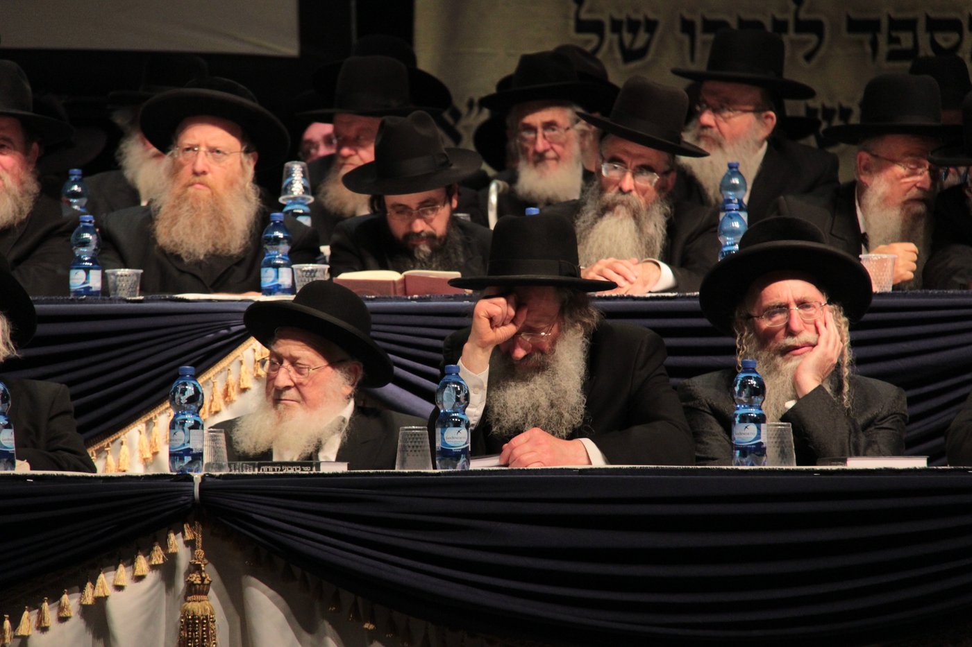 שנה לרב אלישיב בבנייני האומה • גלריה שניה