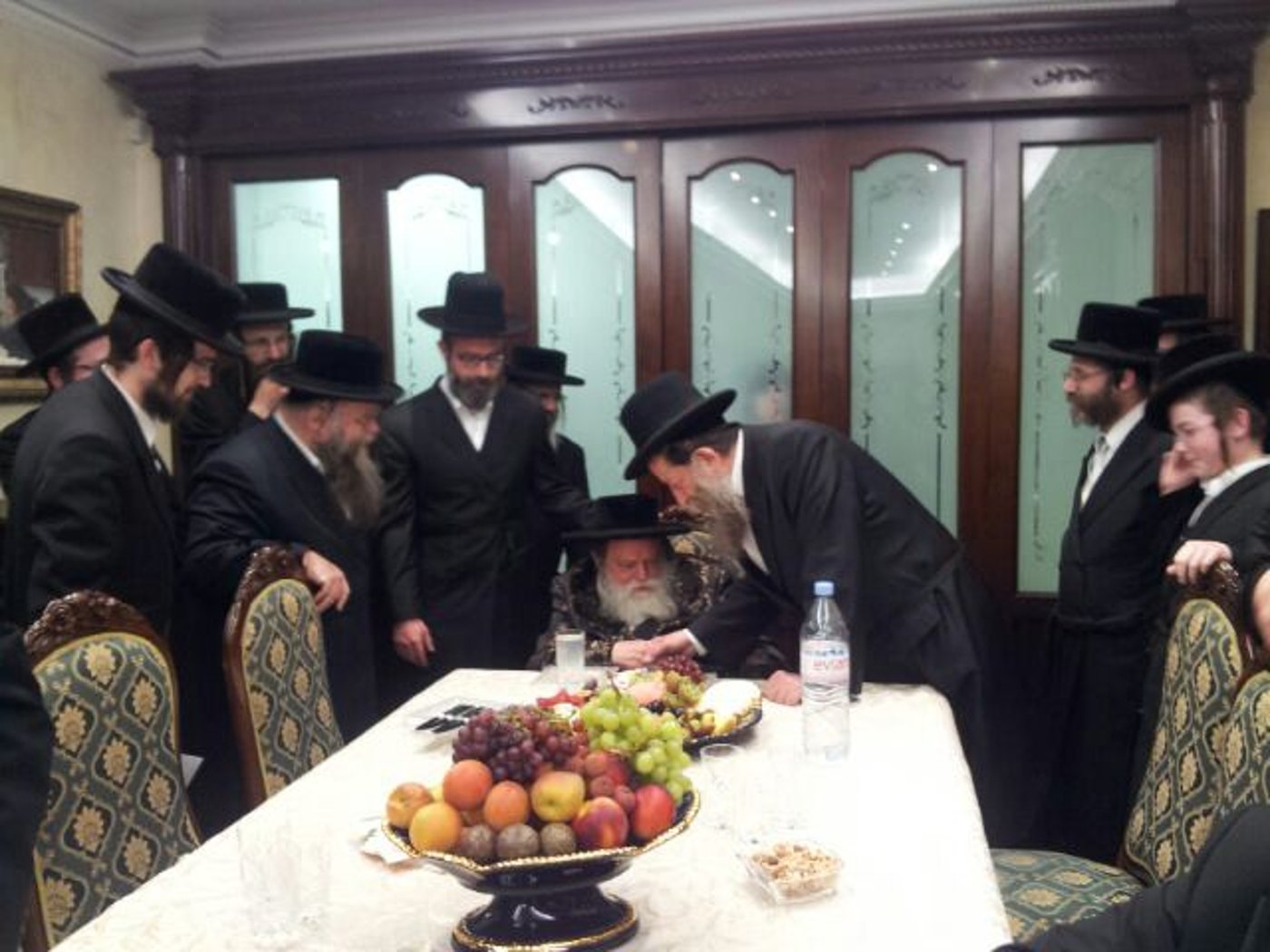 האדמו"ר מתולדות אברהם יצחק: לא אמכור השתתפותי בשמחת בעלזא