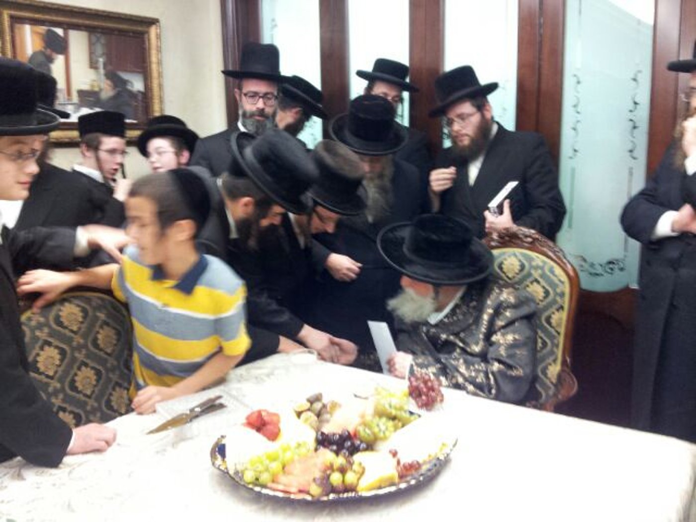 האדמו"ר מתולדות אברהם יצחק: לא אמכור השתתפותי בשמחת בעלזא