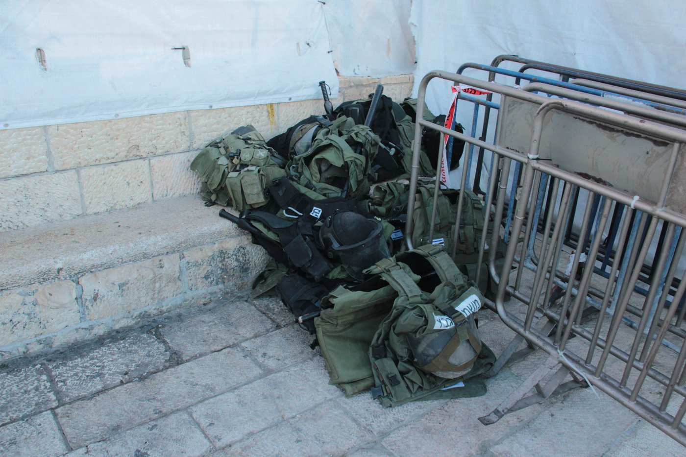 ניצחון חרדי בכותל המערבי • גלריה