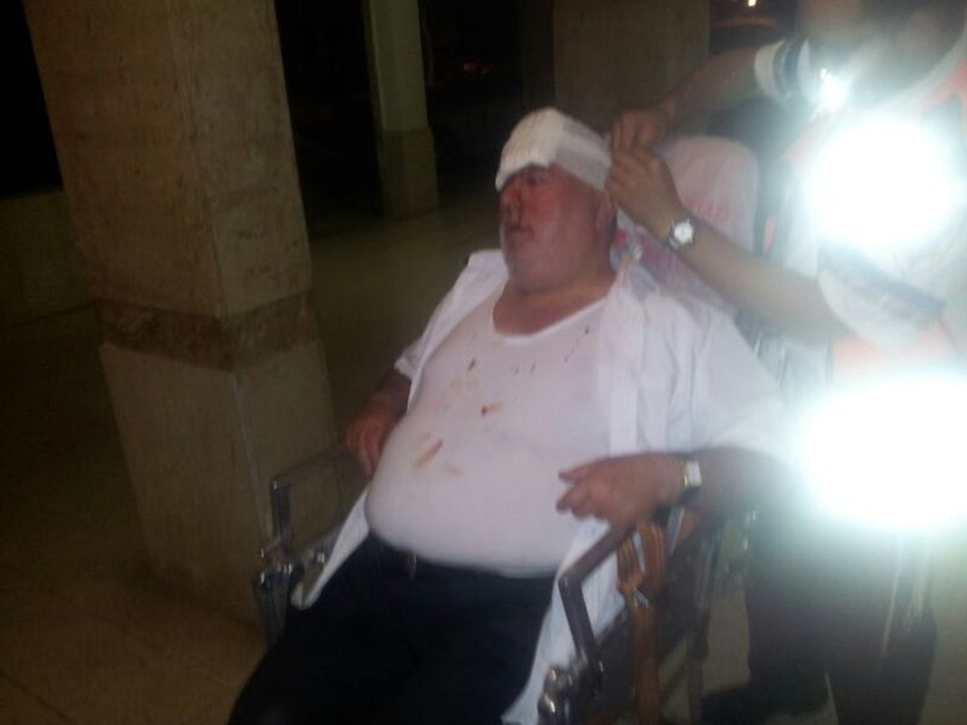 אנשי 'אתרא קדישא' תקפו באכזריות ותועדו במצלמות