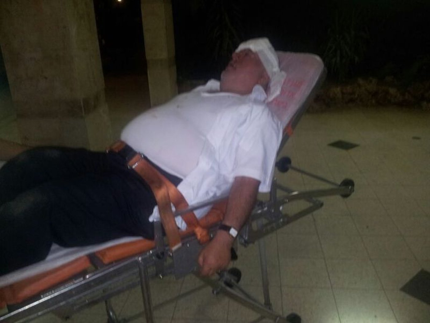 אנשי 'אתרא קדישא' תקפו באכזריות ותועדו במצלמות
