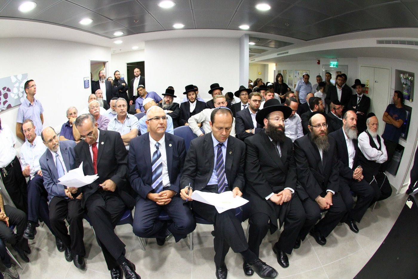 נחנך המרכז הרפואי החדש של לאומית שירותי בריאות בשכונת גאולה בירושלים