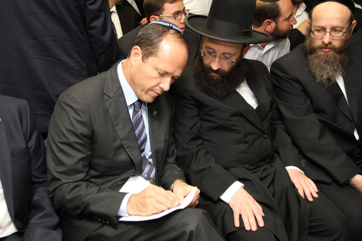נחנך המרכז הרפואי החדש של לאומית שירותי בריאות בשכונת גאולה בירושלים