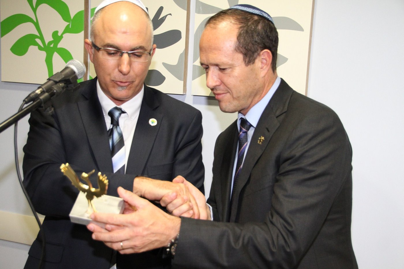 נחנך המרכז הרפואי החדש של לאומית שירותי בריאות בשכונת גאולה בירושלים