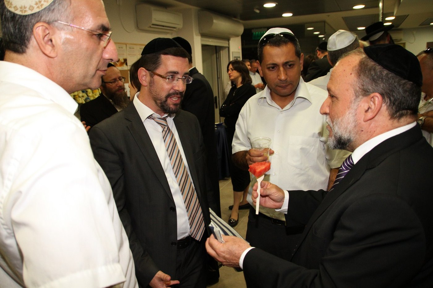 נחנך המרכז הרפואי החדש של לאומית שירותי בריאות בשכונת גאולה בירושלים