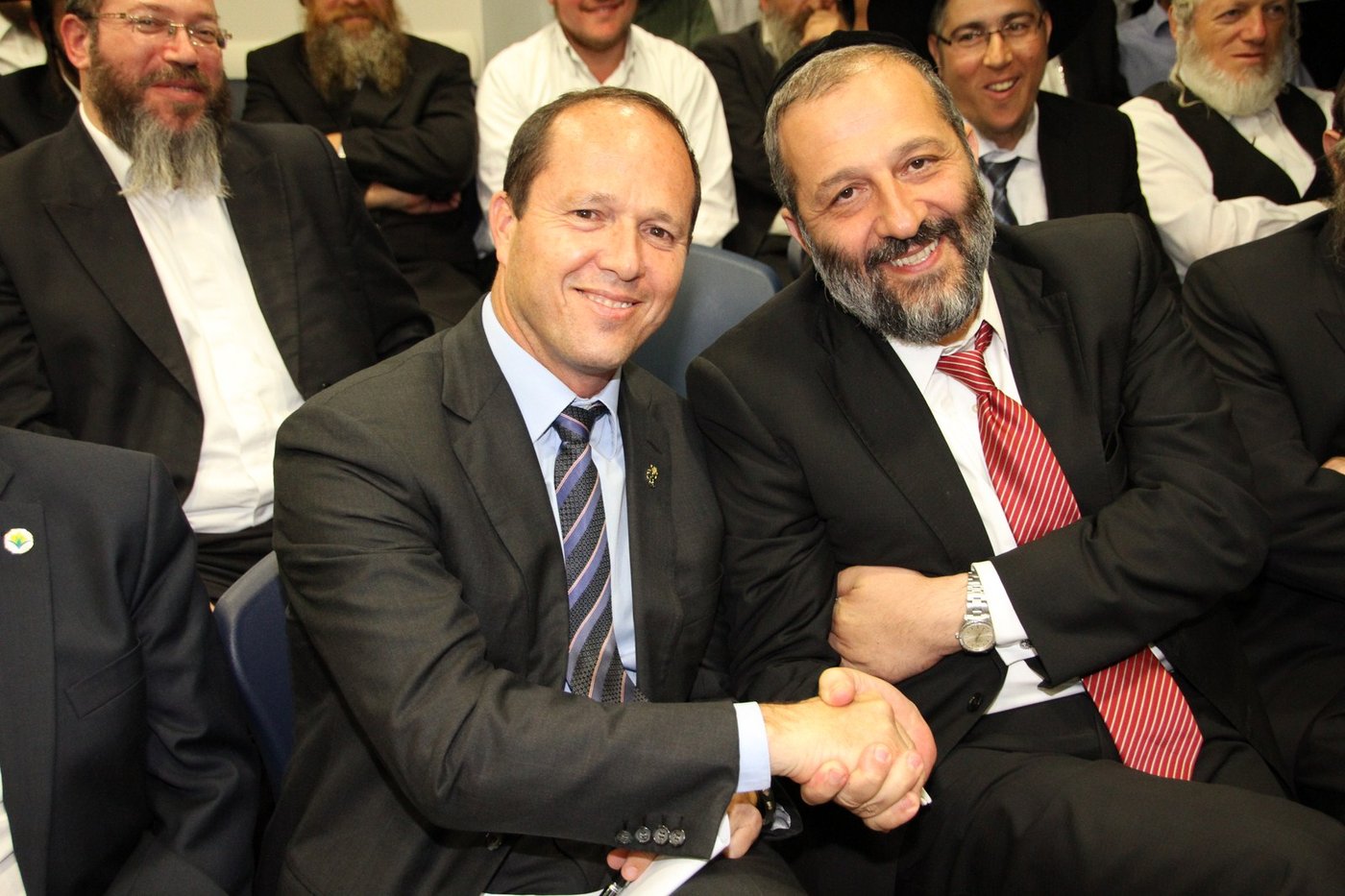 נחנך המרכז הרפואי החדש של לאומית שירותי בריאות בשכונת גאולה בירושלים