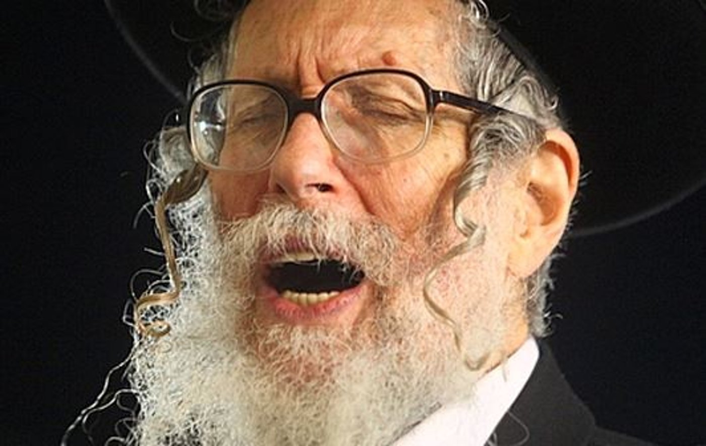 מנהיג הקהילה הרב אליעזר ברלנד