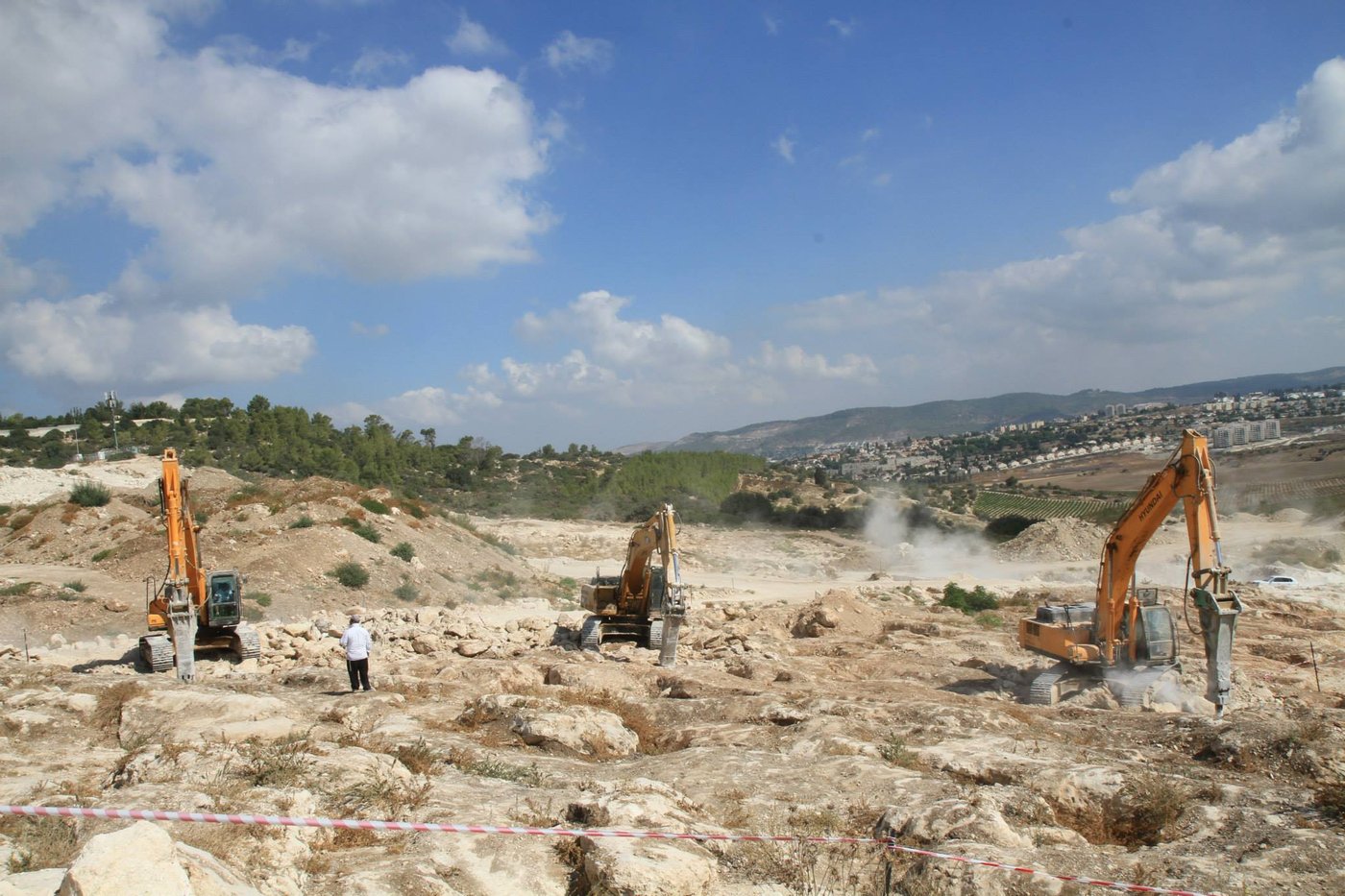 מאבק הבניה בבית שמש: 100 מפגינים, 19 עצורים