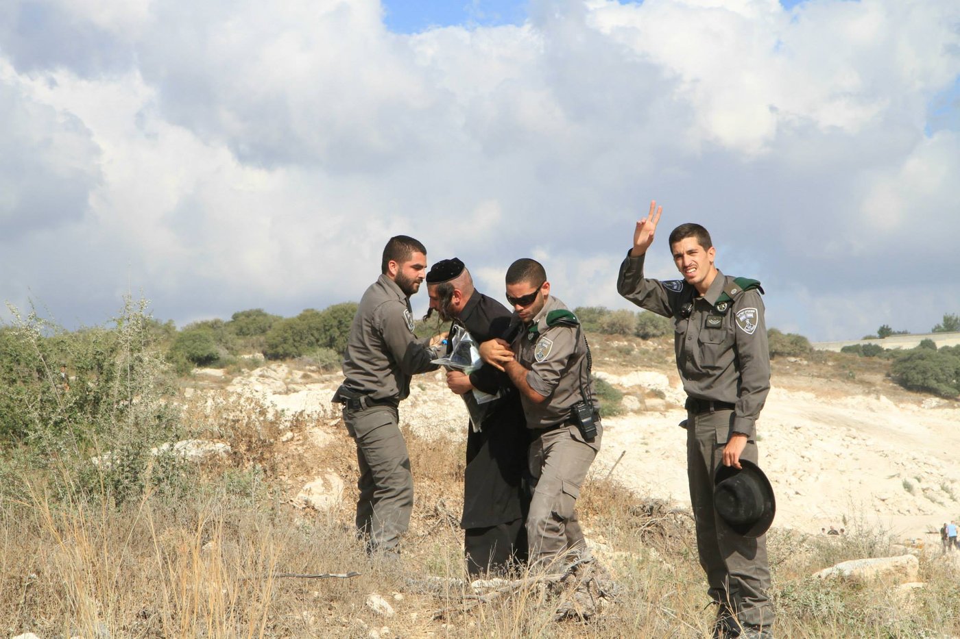 מאבק הבניה בבית שמש: 100 מפגינים, 19 עצורים