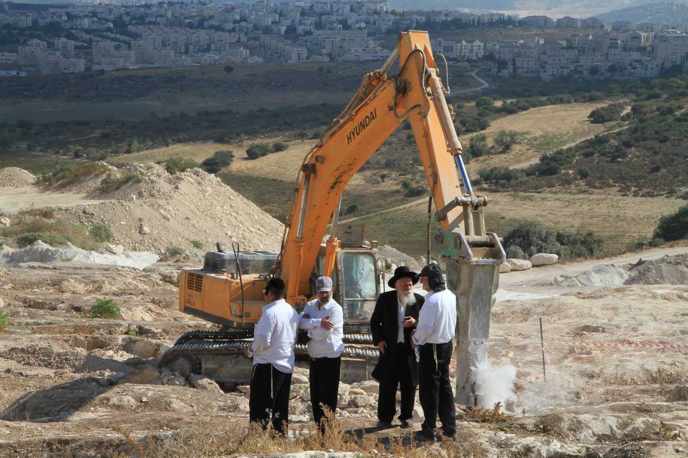 הקבלן במתחם הסערה בבית שמש: "הכל שקר וכזב, הכל פרוטקשן"