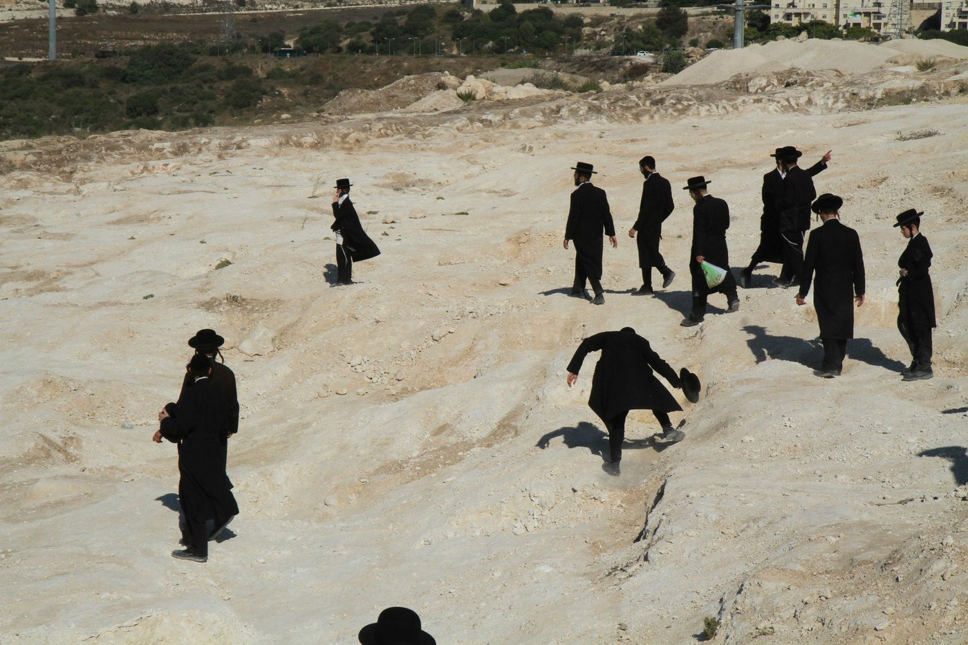 בית שמש: יום נוסף של הפגנות במתחם גולובנציץ' • וידאו וגלריה