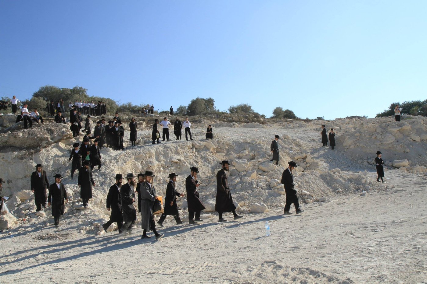 בית שמש: יום נוסף של הפגנות במתחם גולובנציץ' • וידאו וגלריה
