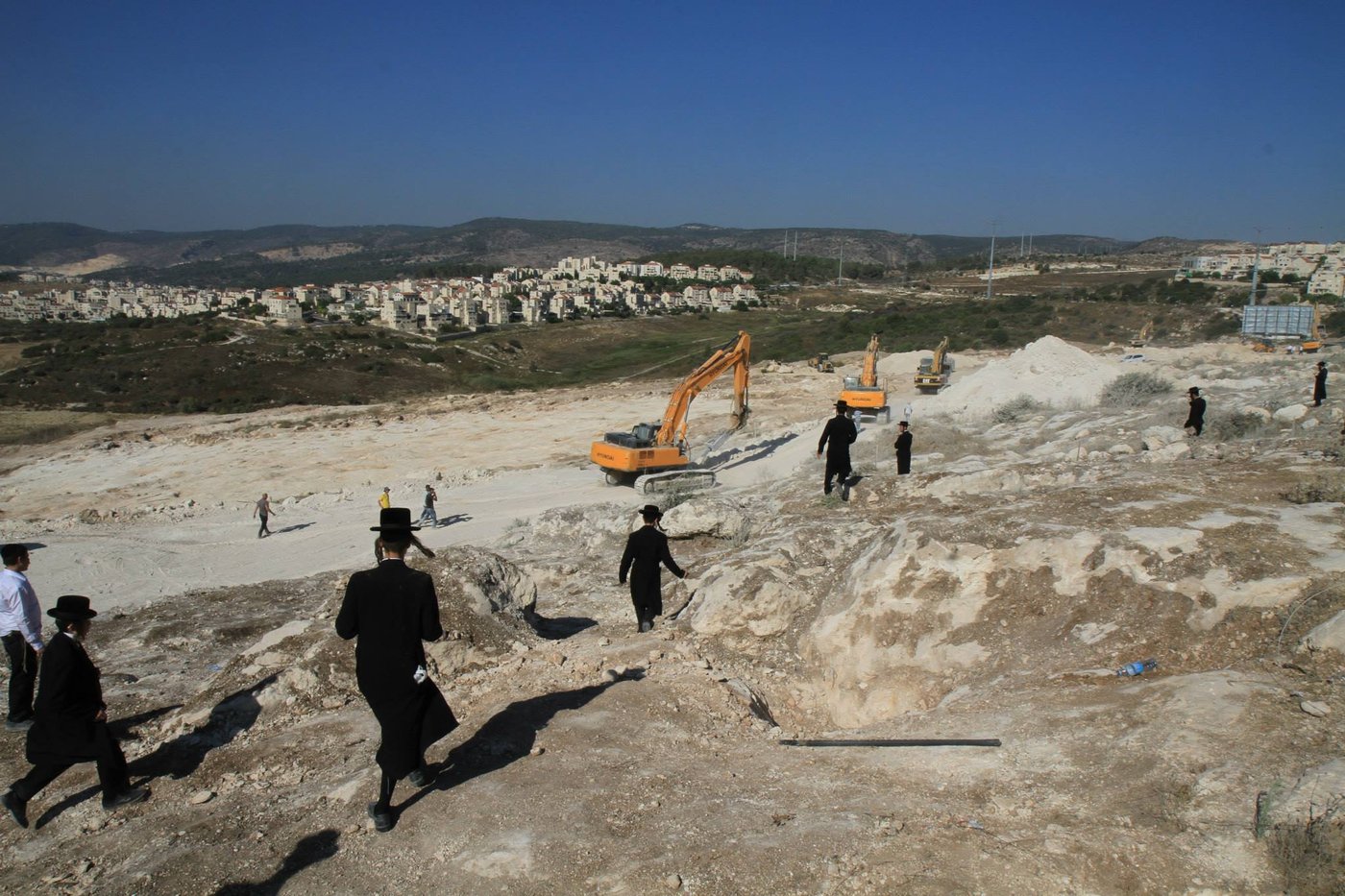 בית שמש: יום נוסף של הפגנות במתחם גולובנציץ' • וידאו וגלריה