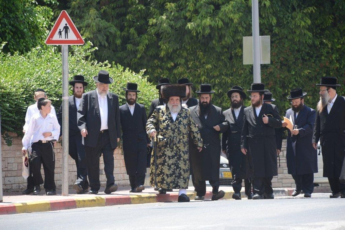 האדמו"ר מויז'ניץ הפתיע בביקור את ילדי 'רפואה וחיים'