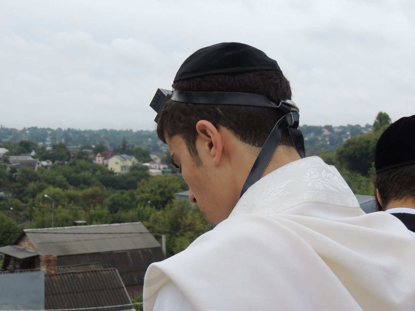 בישראל חם, באומן גשום • גלרית ענק