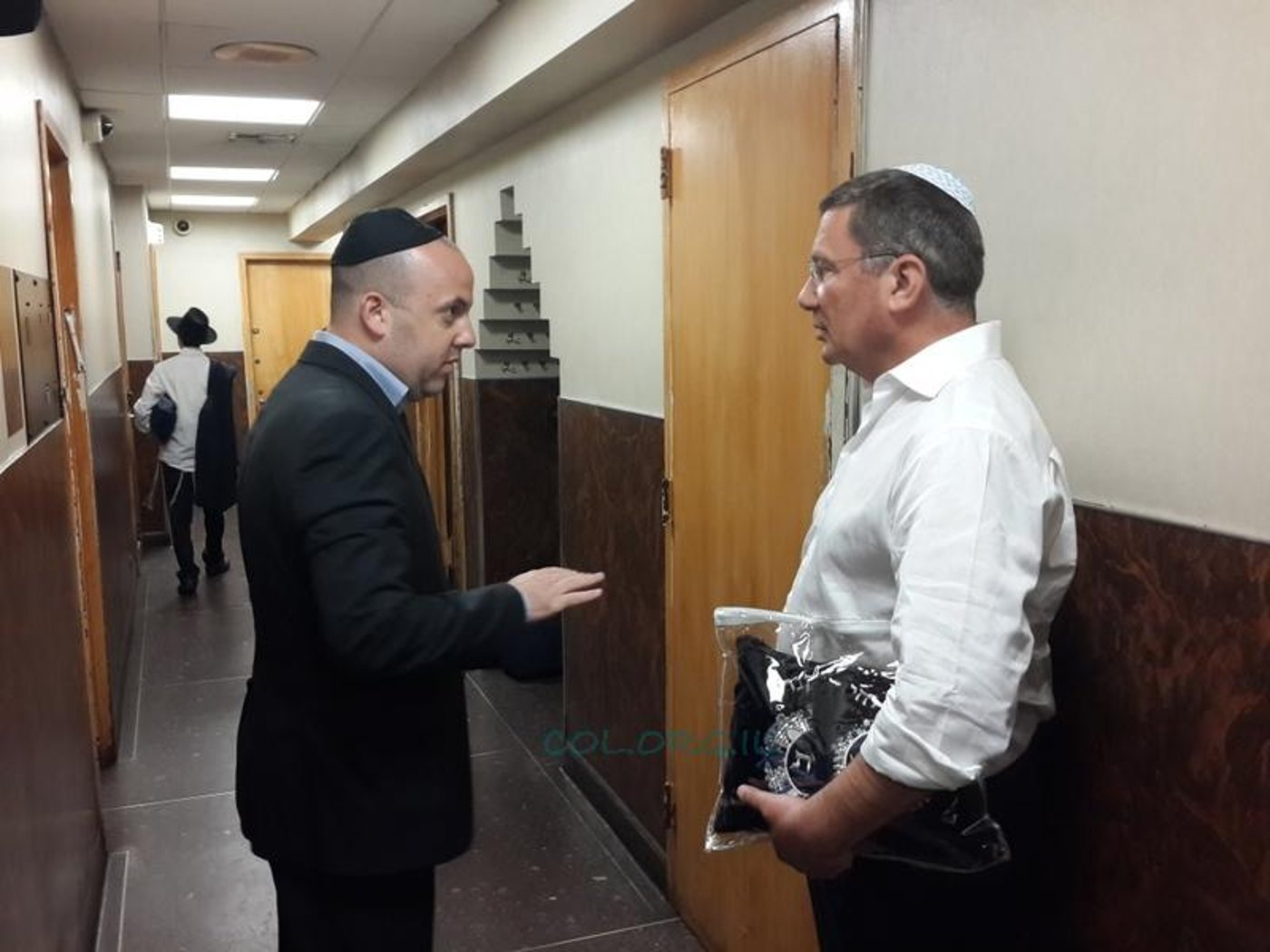 צפו בגלריה: נוחי דנקנר מבקר ב-770