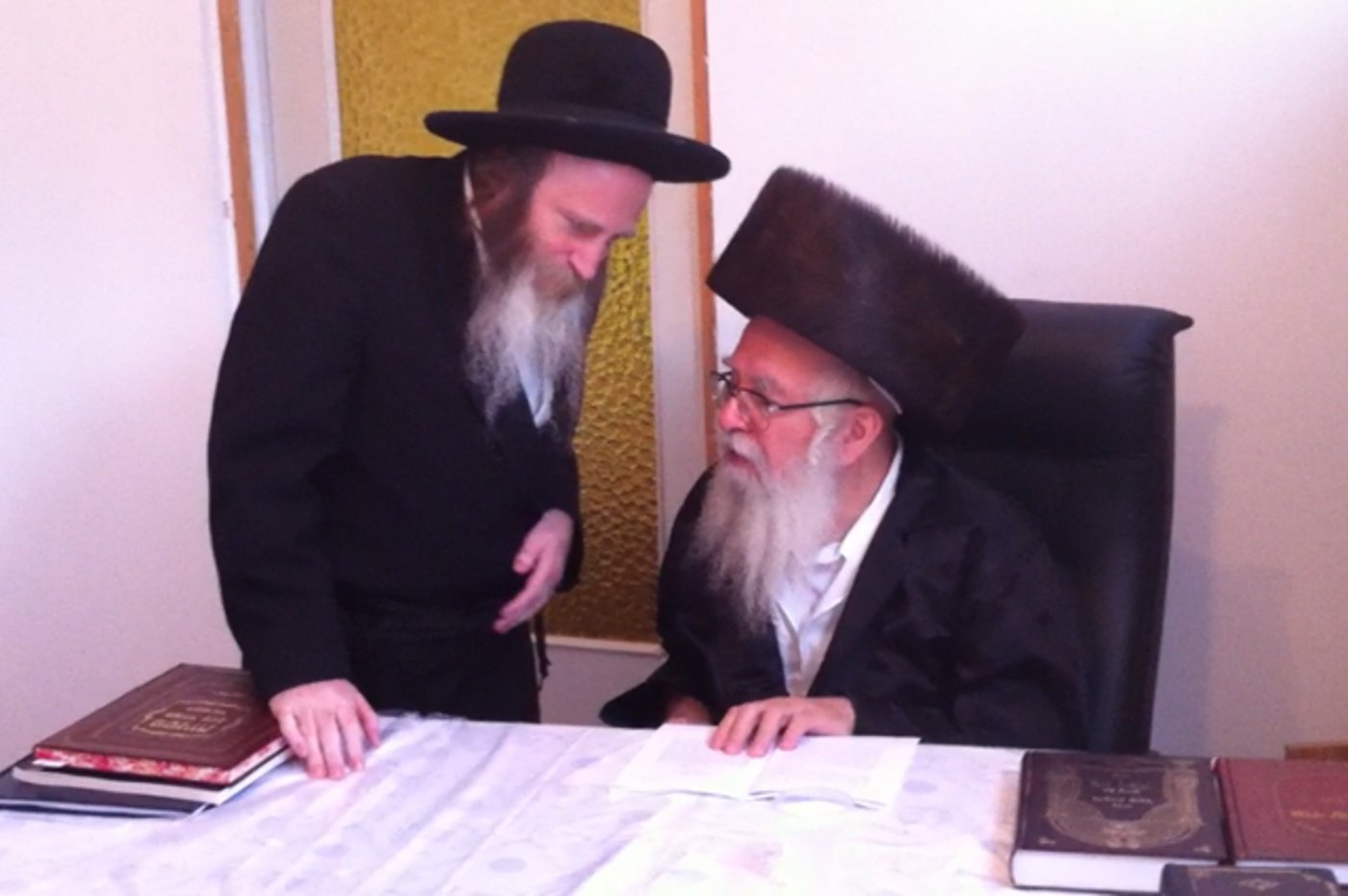פיוס בברסלב: הרב מורגנשטרן נועד עם מוהרא"ש שיק