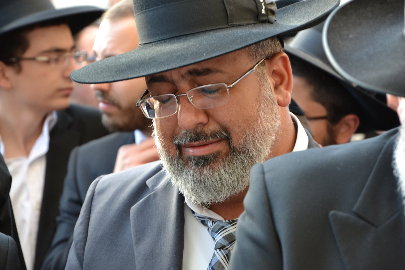 אלפים בעצרת תפילה לרפואת מרן הרב עובדיה יוסף