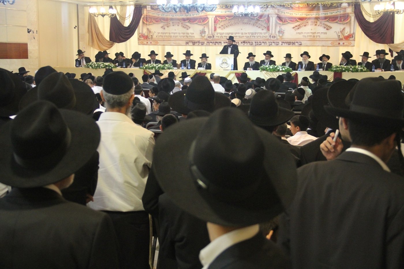 שמחת בית השואבה של העדה התימנית בבני-ברק • גלריה
