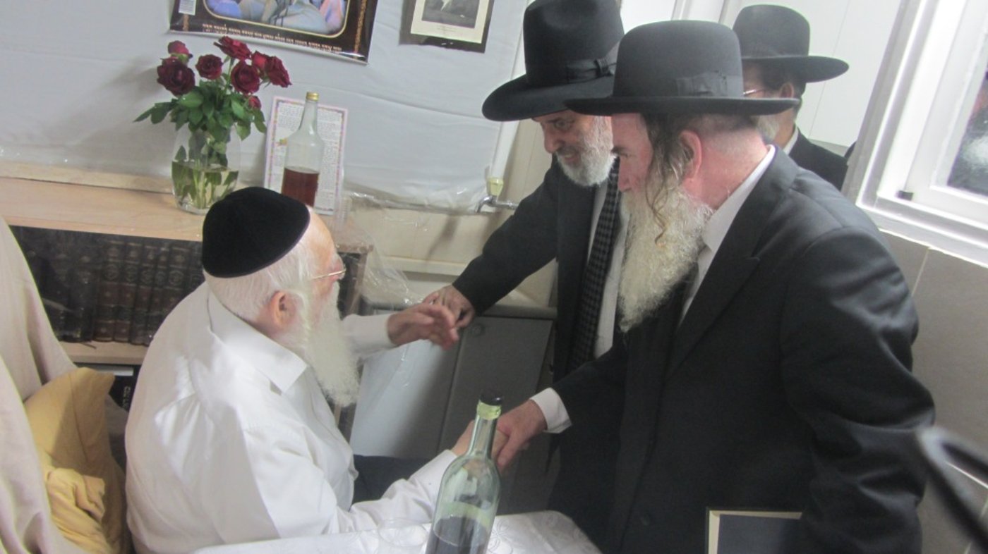 ביקורי החג של הרב מרדכי גרוס • גלריה