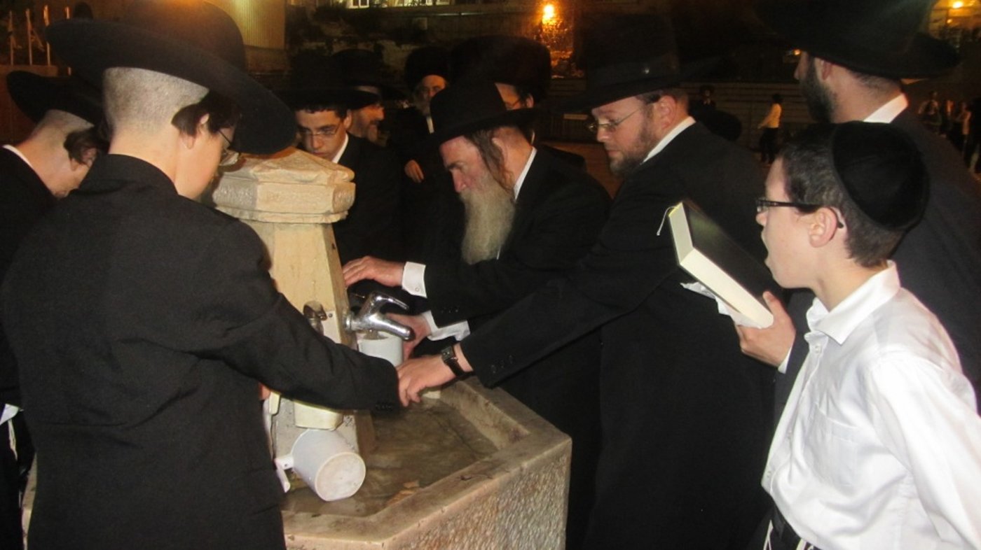 ביקורי החג של הרב מרדכי גרוס • גלריה