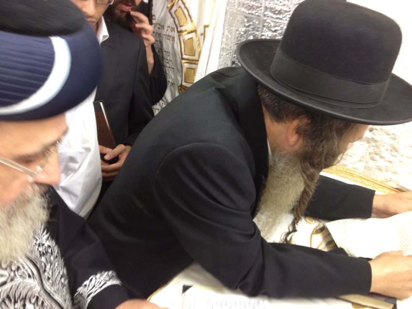 צפו: הגר"י יוסף בהילולת שמעון הצדיק