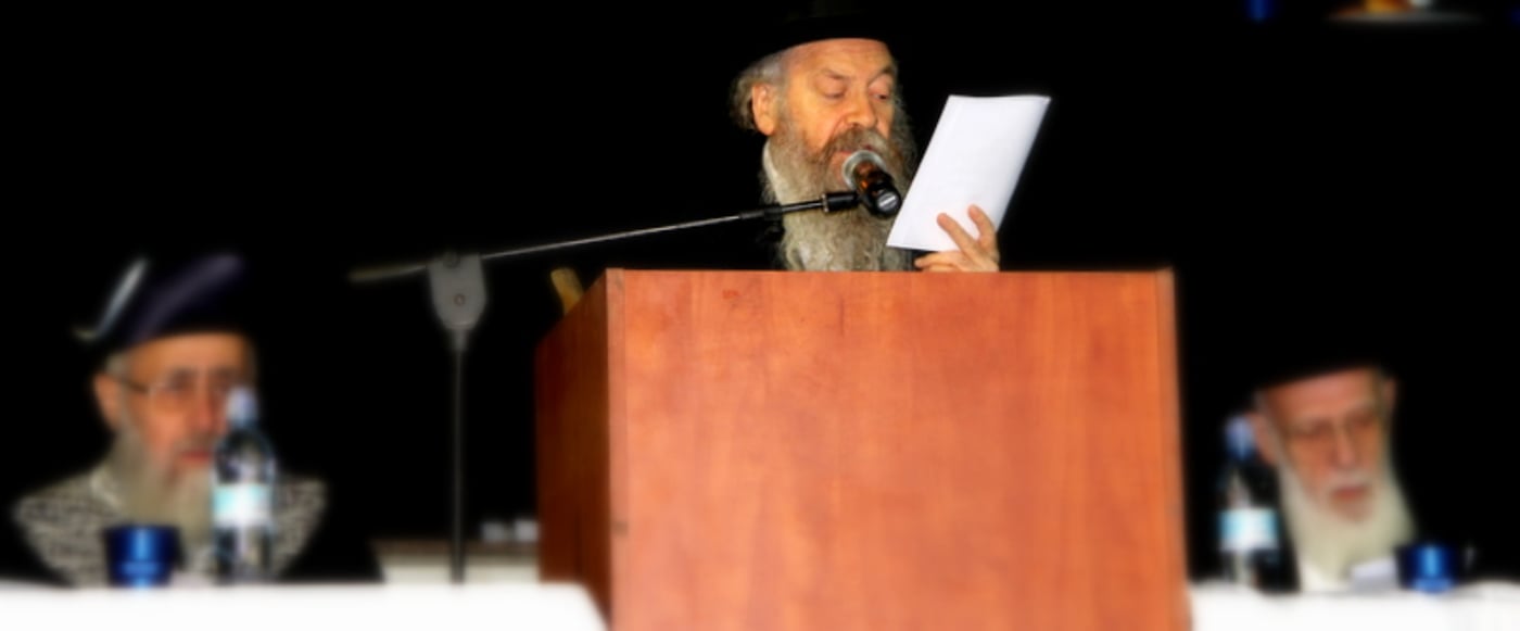 ביתר עילית: אלפים בעצרת ענק לרפואת הגרח"ע יוסף