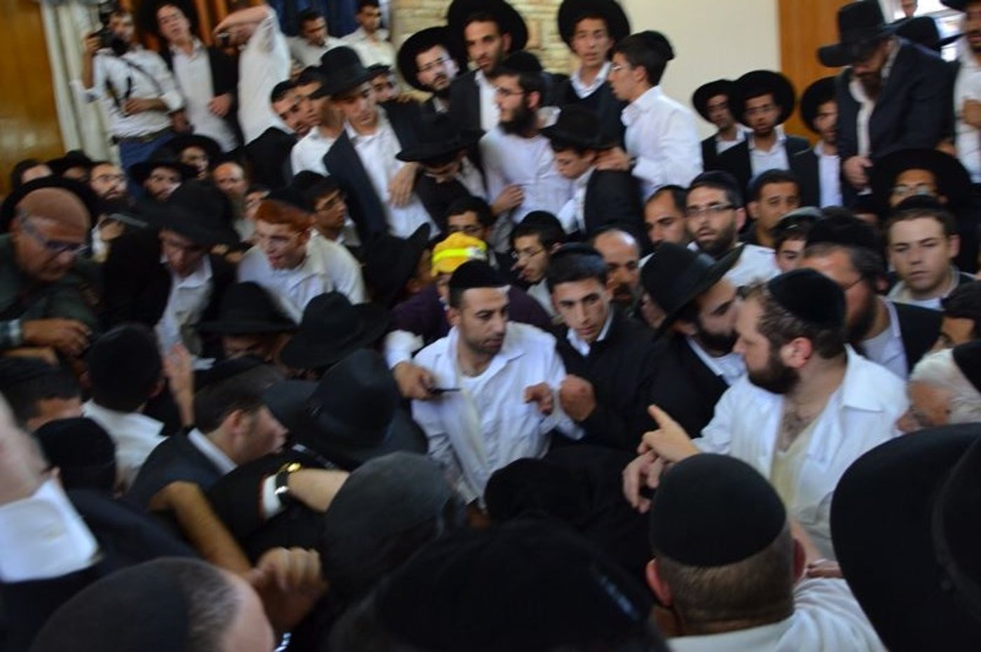 מסע הלווית מרן הגאון רבי עובדיה יוסף זצ"ל • גלריה מתעדכנת