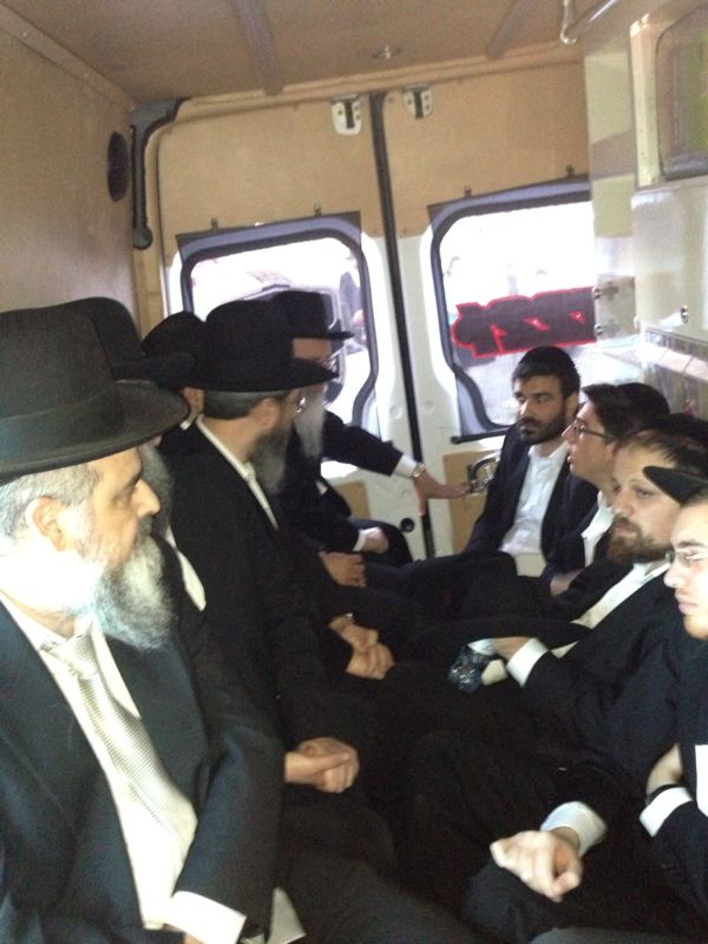 מסע הלווית מרן הגאון רבי עובדיה יוסף זצ"ל • גלריה מתעדכנת