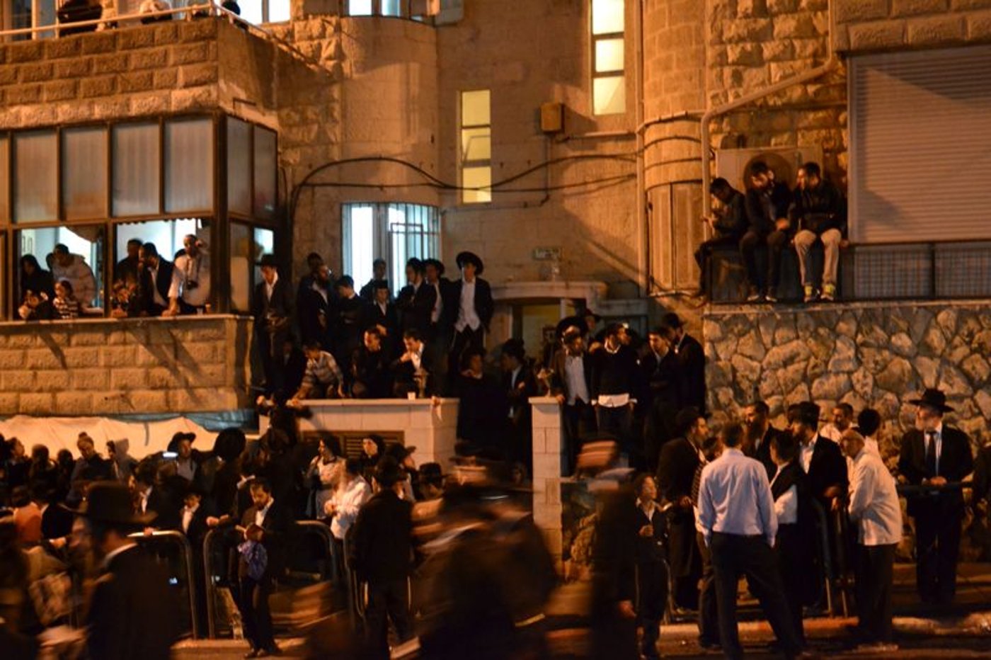 מסע הלווית מרן הגאון רבי עובדיה יוסף זצ"ל • גלריה מתעדכנת