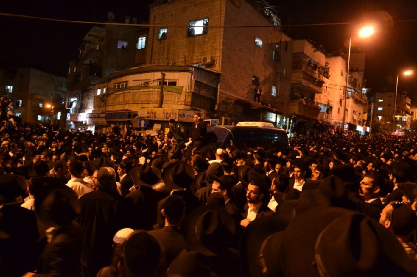 מסע הלווית מרן הגאון רבי עובדיה יוסף זצ"ל • גלריה מתעדכנת