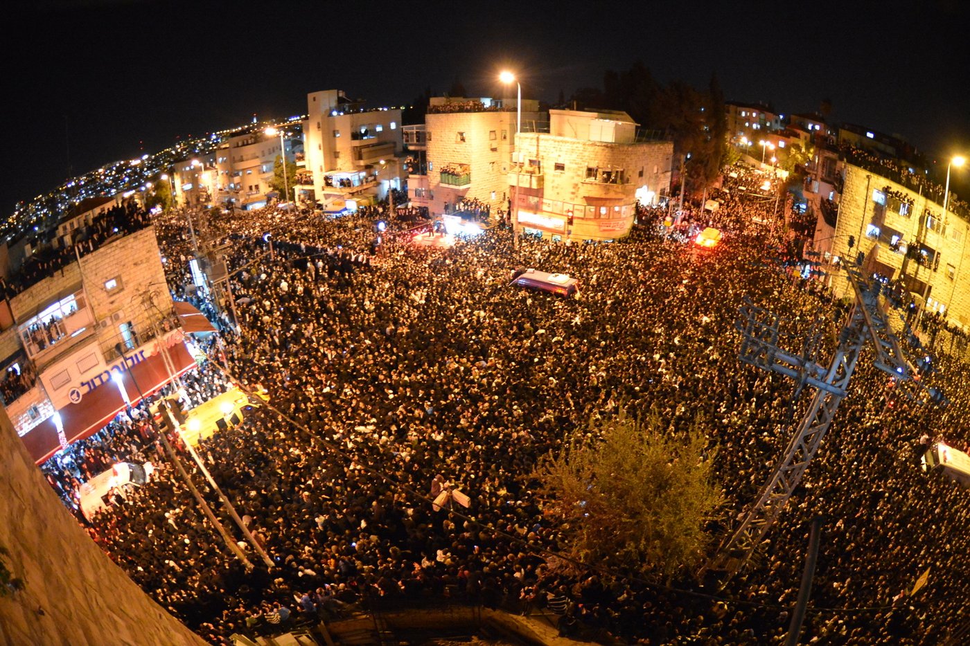 מסע הלוויה: מיליון נפרדים, מאה תמונות • גלריה