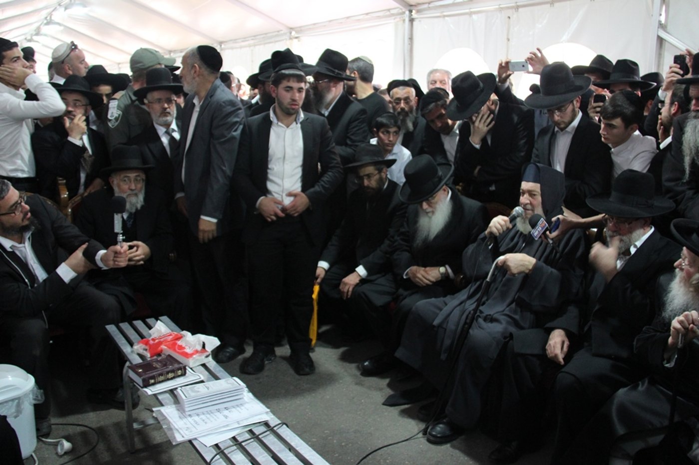 יום שני של ניחום אבלים בהקבלן 45 • צפו בגלרית ענק