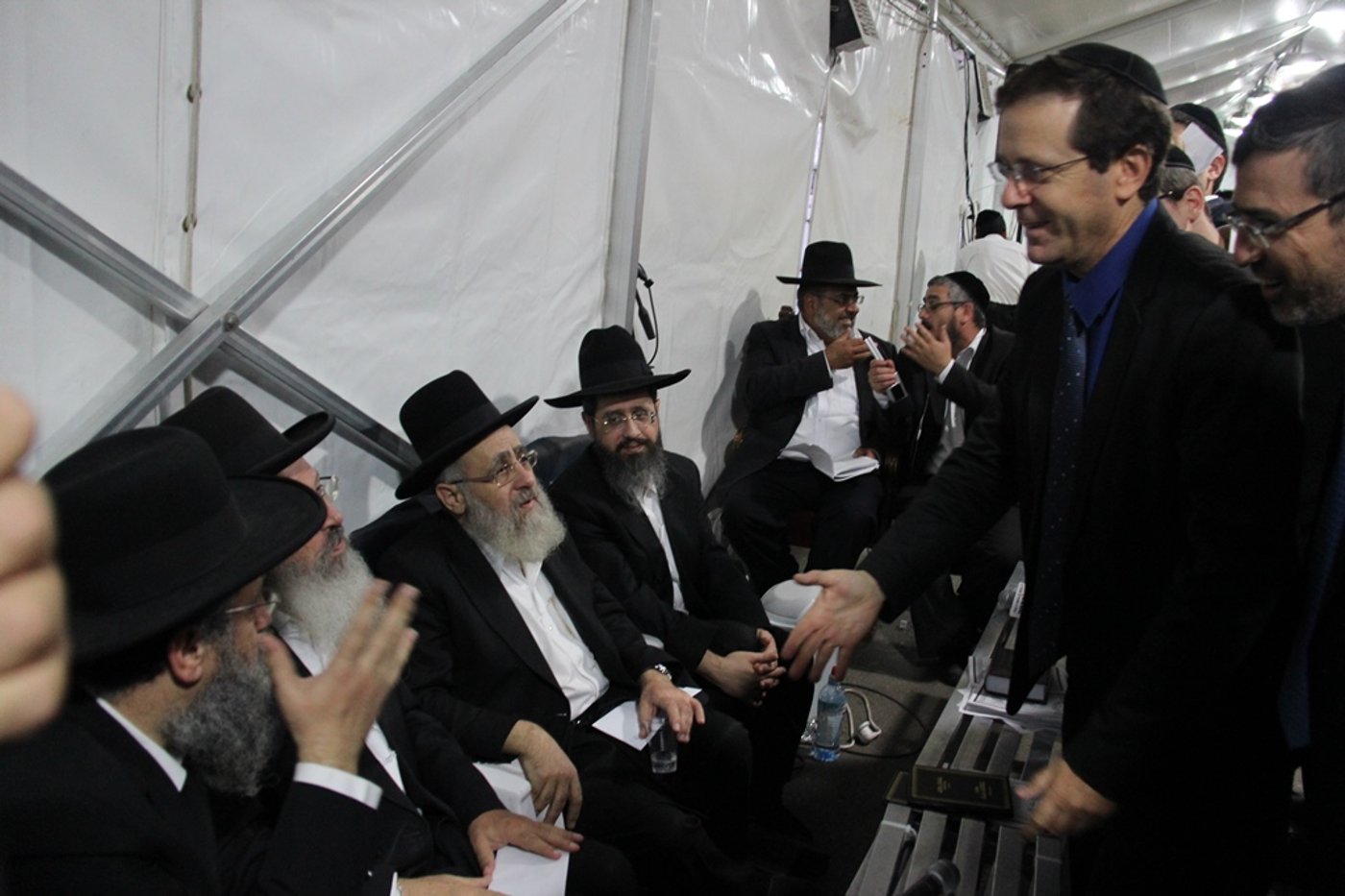 יום שני של ניחום אבלים בהקבלן 45 • צפו בגלרית ענק