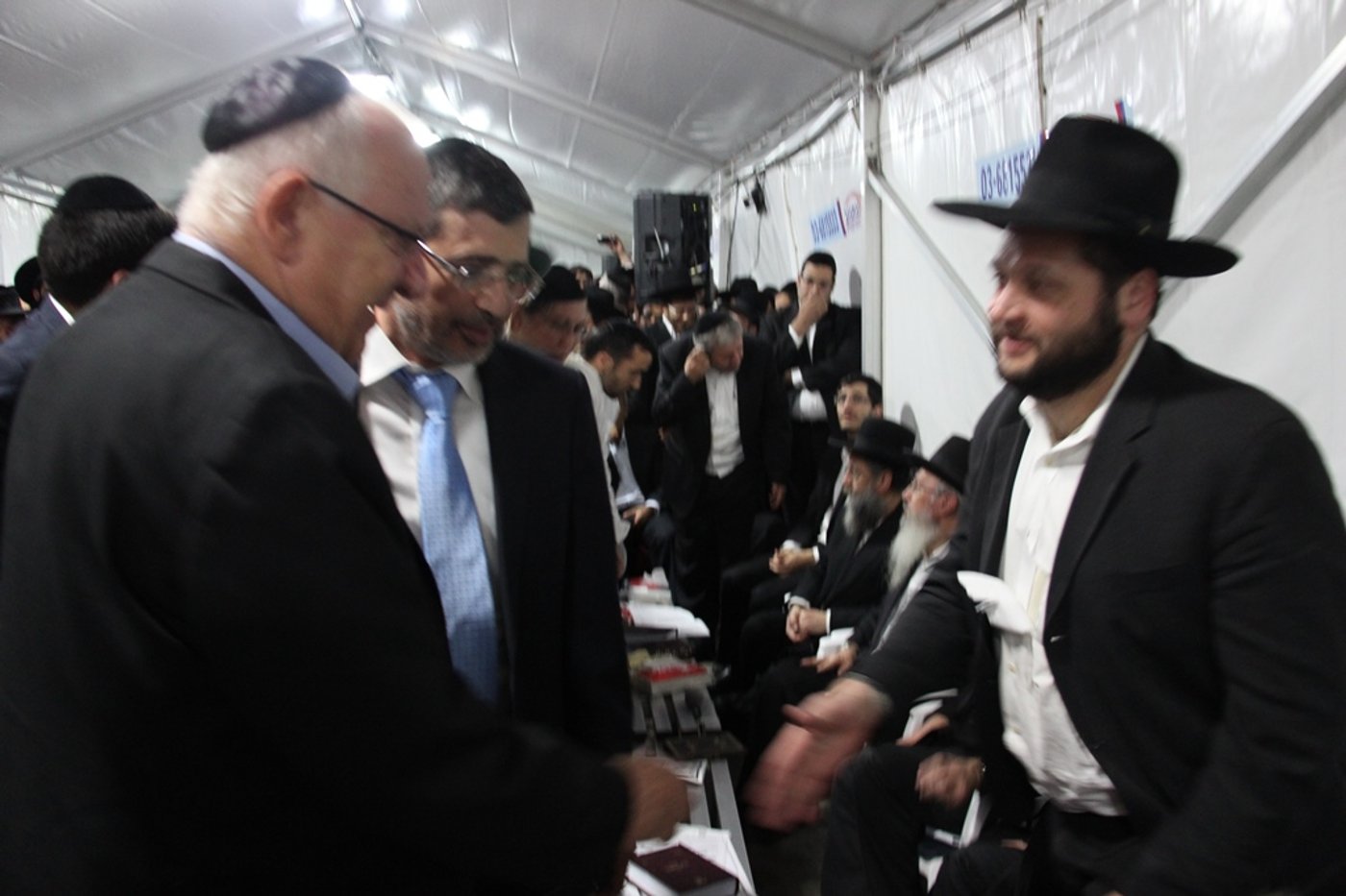 יום שני של ניחום אבלים בהקבלן 45 • צפו בגלרית ענק