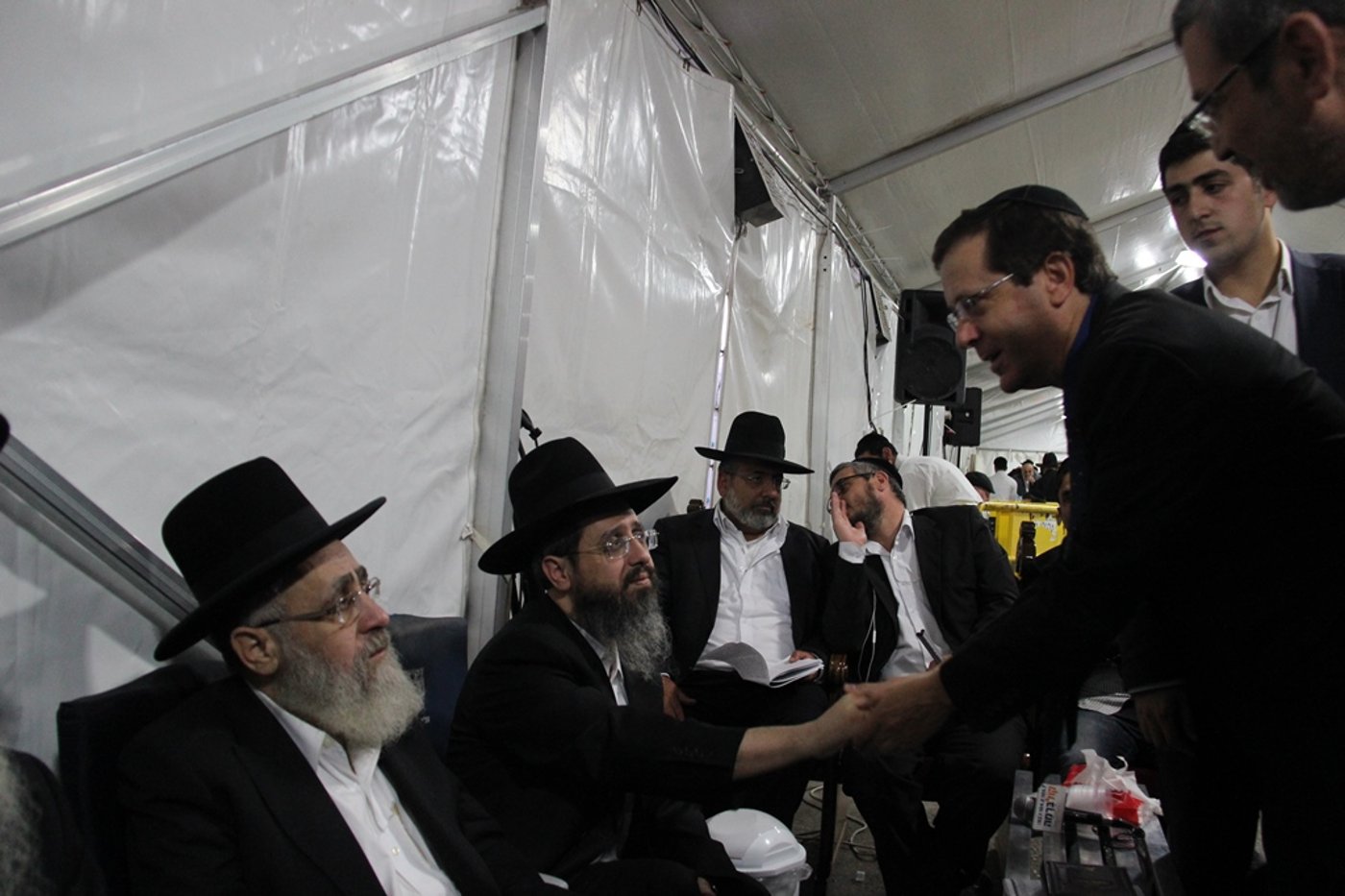 יום שני של ניחום אבלים בהקבלן 45 • צפו בגלרית ענק