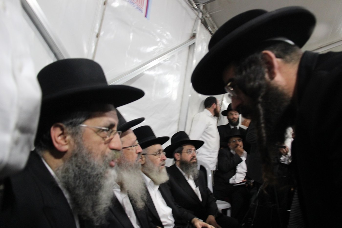 יום שני של ניחום אבלים בהקבלן 45 • צפו בגלרית ענק