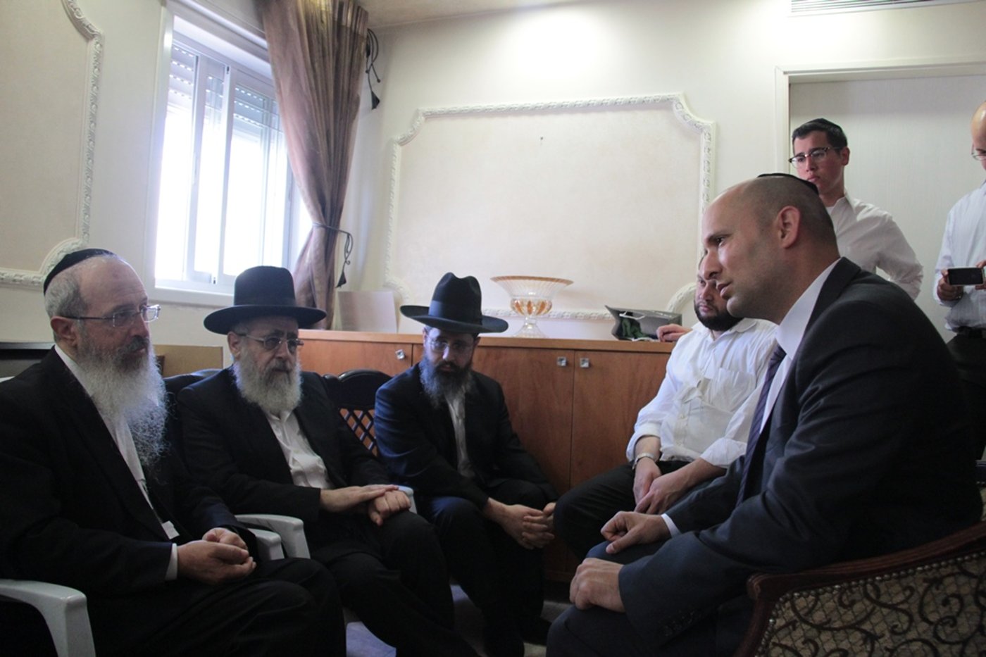 בני מרן הגר"ע יוסף לבנט: אבא מאוד רצה שתבוא אליו
