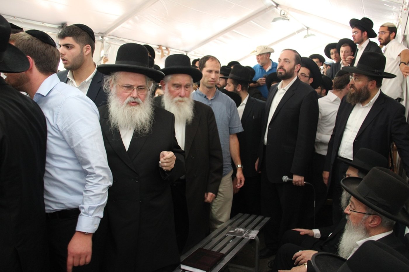 פותחים שבוע בלי מרן הרב עובדיה יוסף • גלריה מהאוהל
